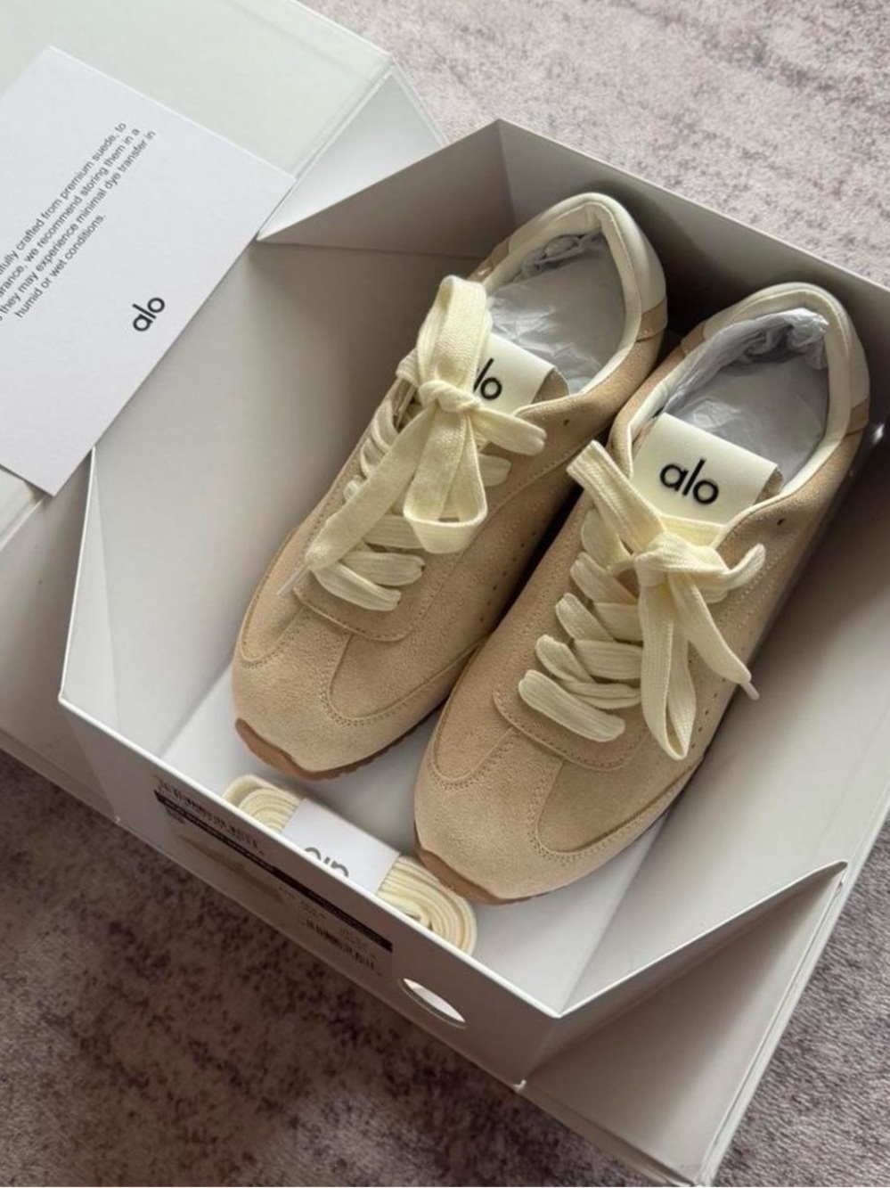 ALO Yoga Women's Cream Suede Lace-Up Sneakers